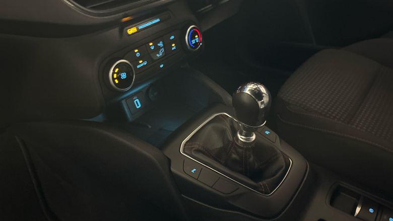 Ford Focus 1.0 EcoBoost Hybrid mHEV 125 ST-Line Edition 5dr Petrol Hatchback